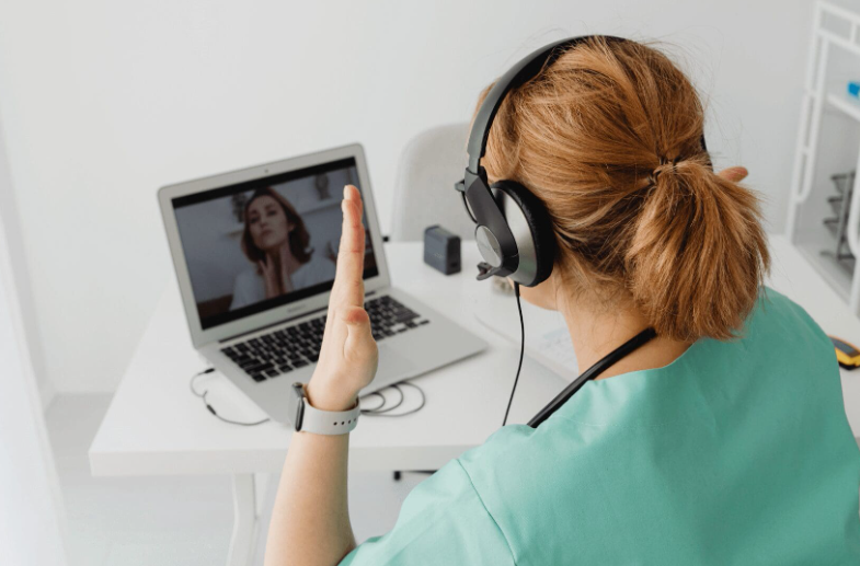 Innovation, Reliability, and Nationwide Service in Radiocommunication